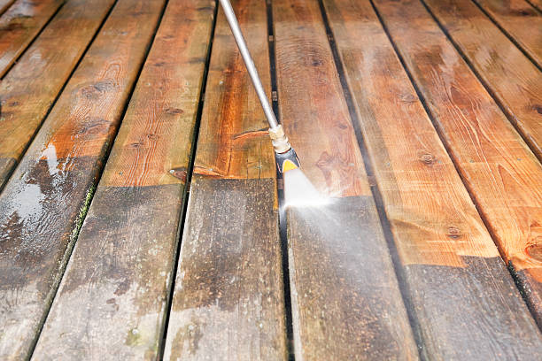 Why Choose Our Certified Pressure Washing Experts for Your Project Needs in Moundridge, KS?